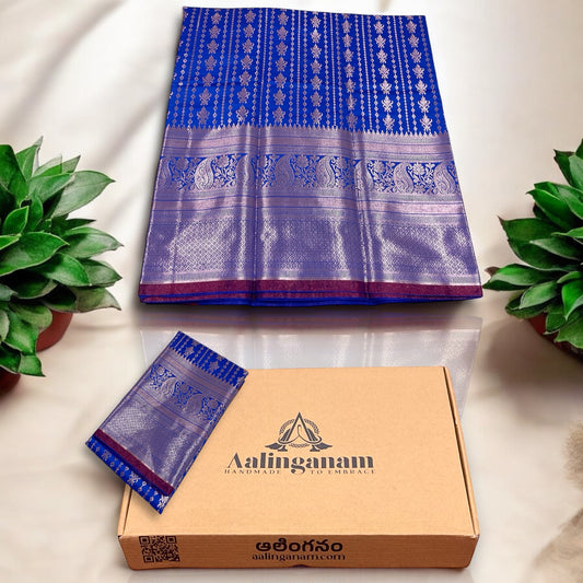 Blue and Red Colour Kanchi Pattu Saree