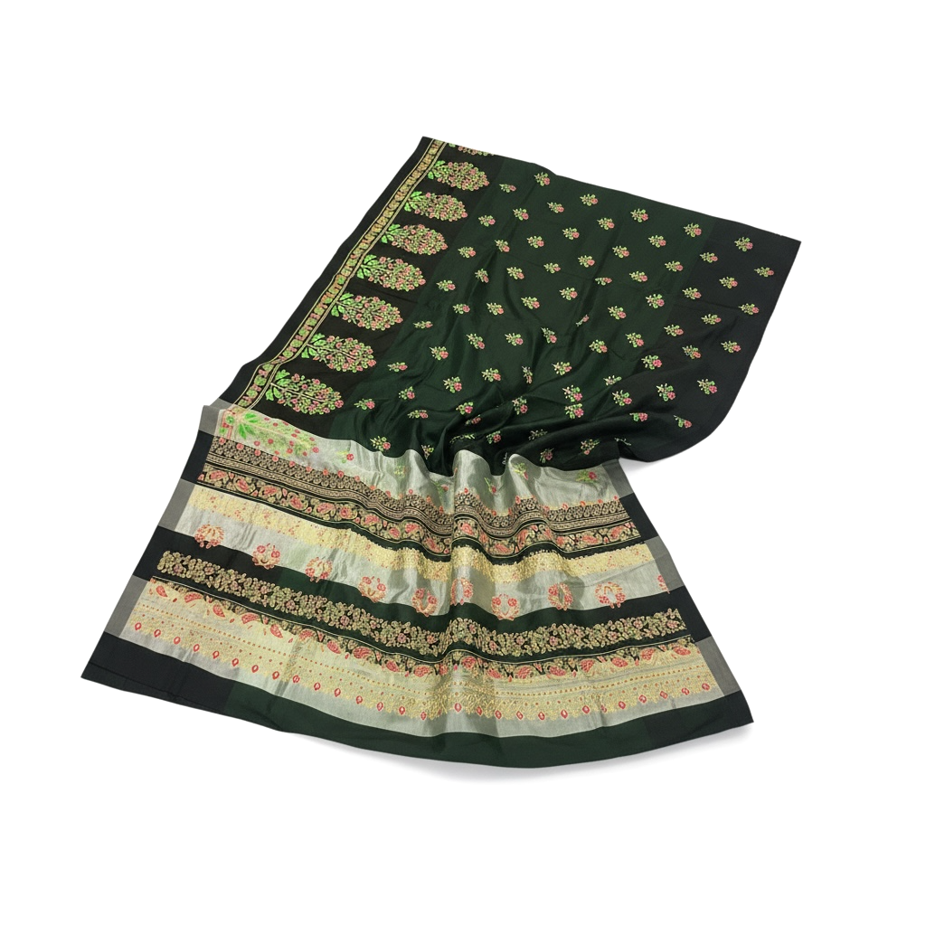 Dark Green and Black Colour Mangalagiri Semi Pattu Saree