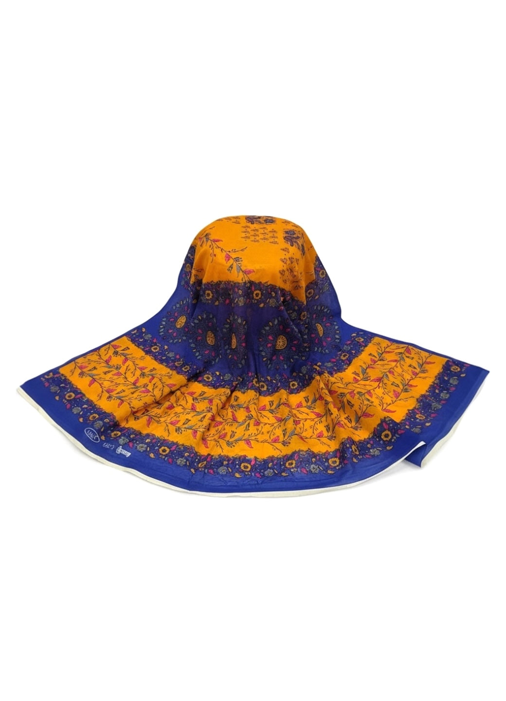 Graceful Cotton Saree with Modern Print Design