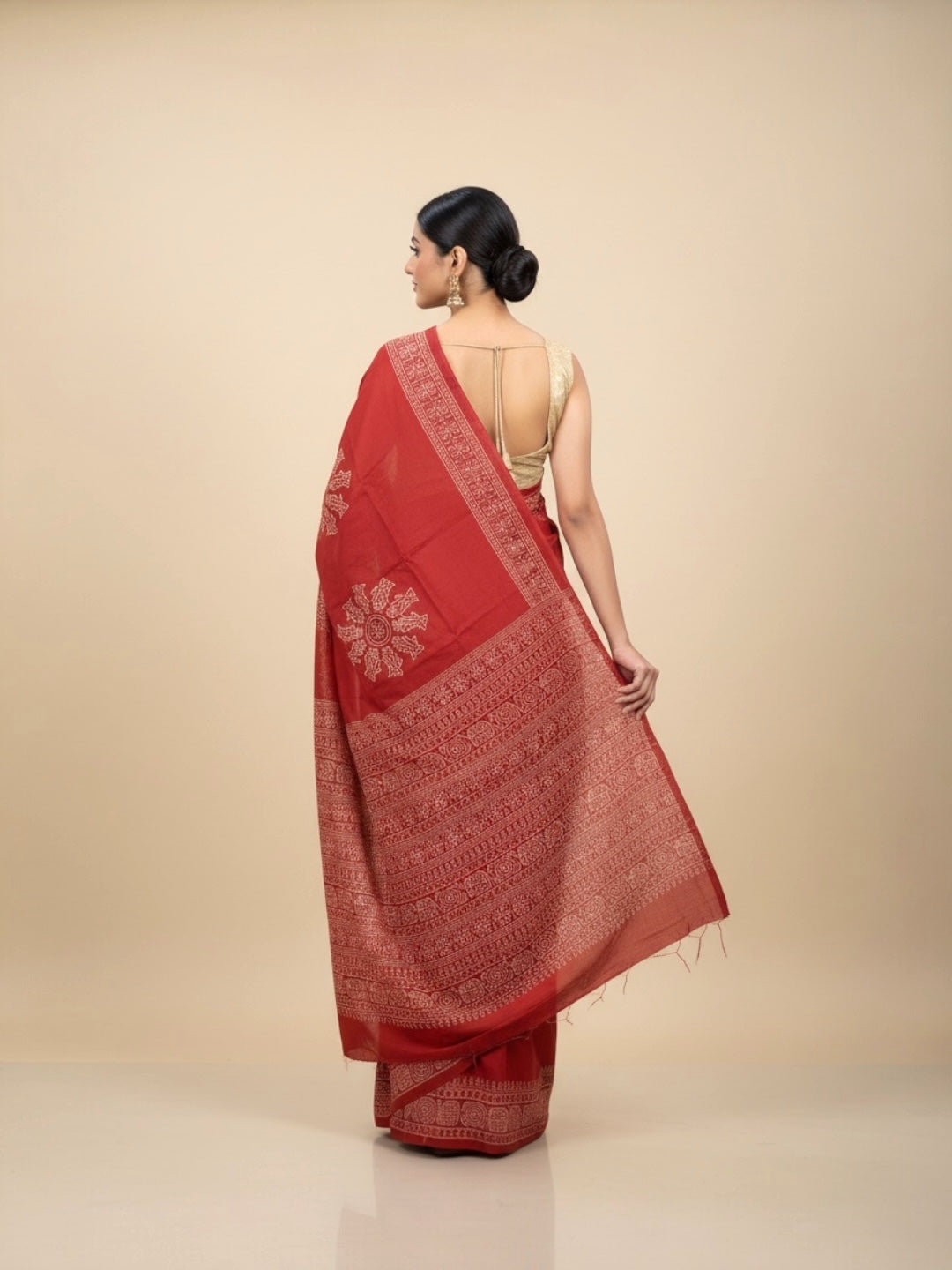 Orange Colour Floral Printed Soft Cotton Saree with Blouse